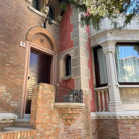 Apartman Esclusivo Appartamento- 6 Persone In Liberty