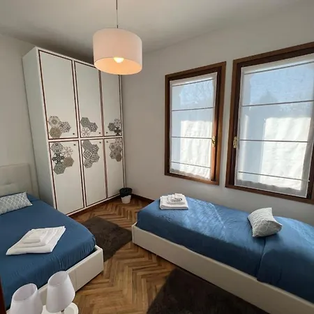 Apartment Esclusivo Appartamento- 6 Persone In Liberty *
