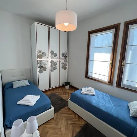 Apartman Esclusivo Appartamento- 6 Persone In Liberty