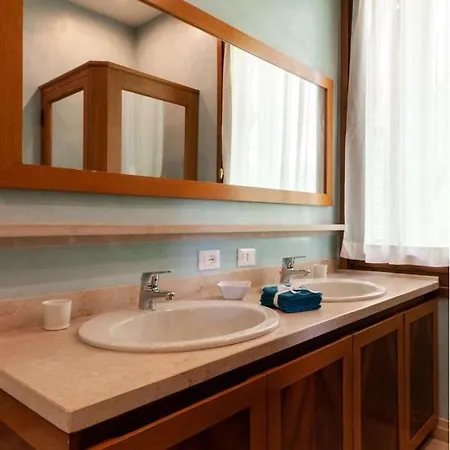 Esclusivo Appartamento- 6 Persone In Liberty