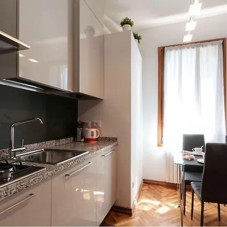 Esclusivo Appartamento- 6 Persone In Liberty Appartement *