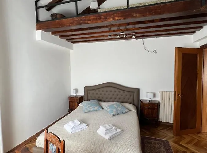 Esclusivo Appartamento- 6 Persone In Liberty * Venedig-Lido